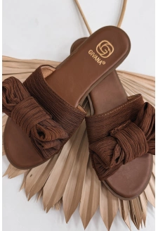 Dámské pantofle na plochém podpatku s mašlí Amivelle – hnědé