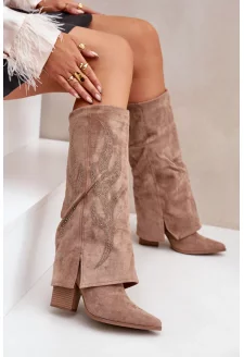 Zdobené Kozačky S Ohnutým Svrškem Na Podpatku Tmavě Béžové Ivilta