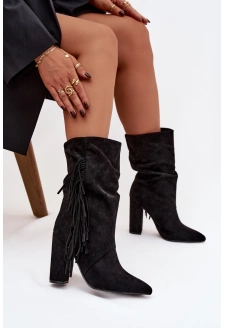 Zateplené dámské kotníkové boty na sloupkovém podpatku s třásněmi a řasením Darlina – černé