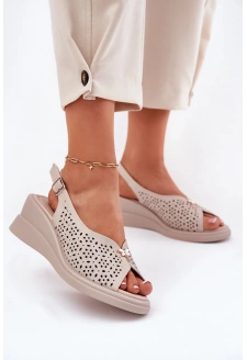 Dámské kožené ažurové sandály na klínu Vinceza – béžové