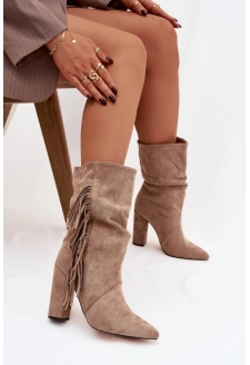 Zateplené dámské kotníkové boty na sloupkovém podpatku s třásněmi a řasením Darlina – béžové