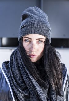 Čepice Basic Flap Beanie  - tmavě šedá