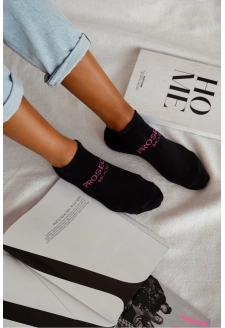 Dámské kotníkové ponožky „PROSECCO MOOD“ – černé