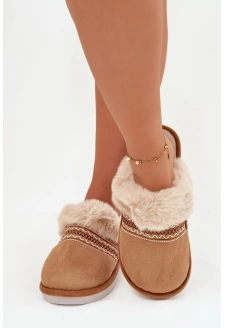 Dámské pantofle s kožíškem a výšivkou – camel Devianne