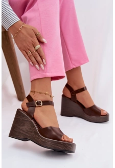Dámské sandály na klínku z eko kůže Parilisse – čokoládové