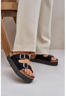 Dámské pantofle na masivní platformě s přezkami – černé Aramia