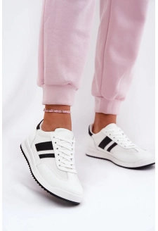 Dámské sneakersy z eko semiše Marinils – bílé