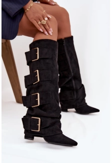 Dámské kozačky na sloupkovém podpatku s ohrnovaným svrškem a zlatými přezkami Isavelle – černé