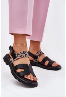 Dámské kožené sandály na plochém podpatku s panterkovým vzorem Vinceza – černé