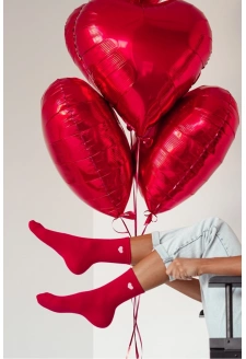 Dámské ponožky s drobným srdíčkem – červené