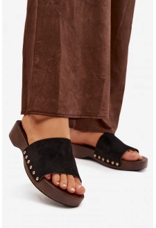 Dámské pantofle se zlatými cvočky – černé Ferinna