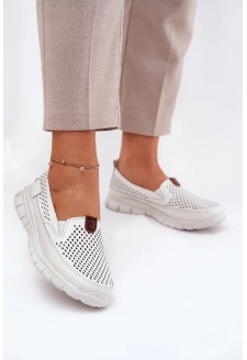 Dámské perforované baleríny z přírodní kůže Vinceza – bílé
