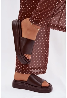 Dámské pantofle na platformě – čokoládové Tanelisse