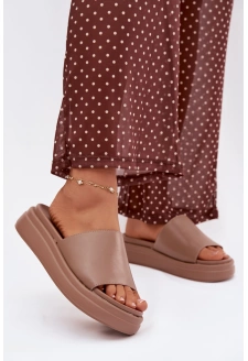 Dámské pantofle na platformě – tmavě béžové Tanelisse