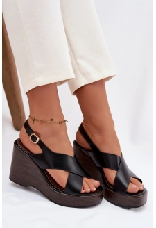 Dámské sandály na klínku z eko kůže Janivra – černé