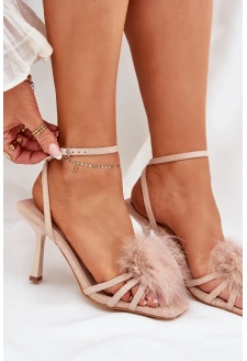 Dámské sandály na jehlovém podpatku s peřím – béžové Xaliope