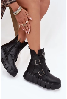 Dámské kotníkové boty s pásky a přezkami Vinceza – černé