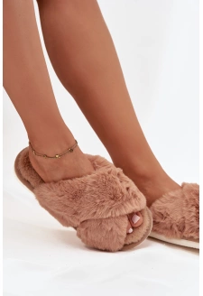 Dámské pantofle s kožíškem a proplétanými pásky Quenelle – camel