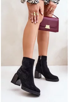 Zateplené Dámské Kotníkové Boty Na Podpatku S Ozdobou D&A MR880-130 Černé