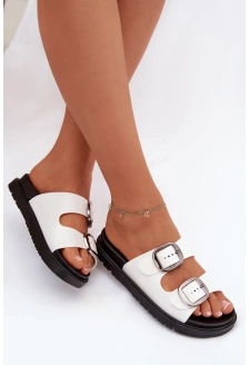 Dámské pantofle s přezkami na platformě – bílé Elamas