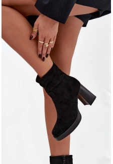 Dámské botky na sloupku – černé Pavinne