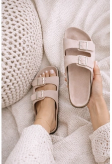 Dámské pantofle s přezkami – světle růžové Oliena