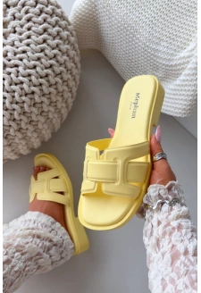 Dámské pantofle na nízkém podpatku – žluté Lorania