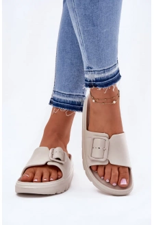 Dámské pěnové pantofle na platformě s přezkou – béžové