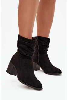 Dámské kotníkové boty s řasením na sloupkovém podpatku S.Barski – černé